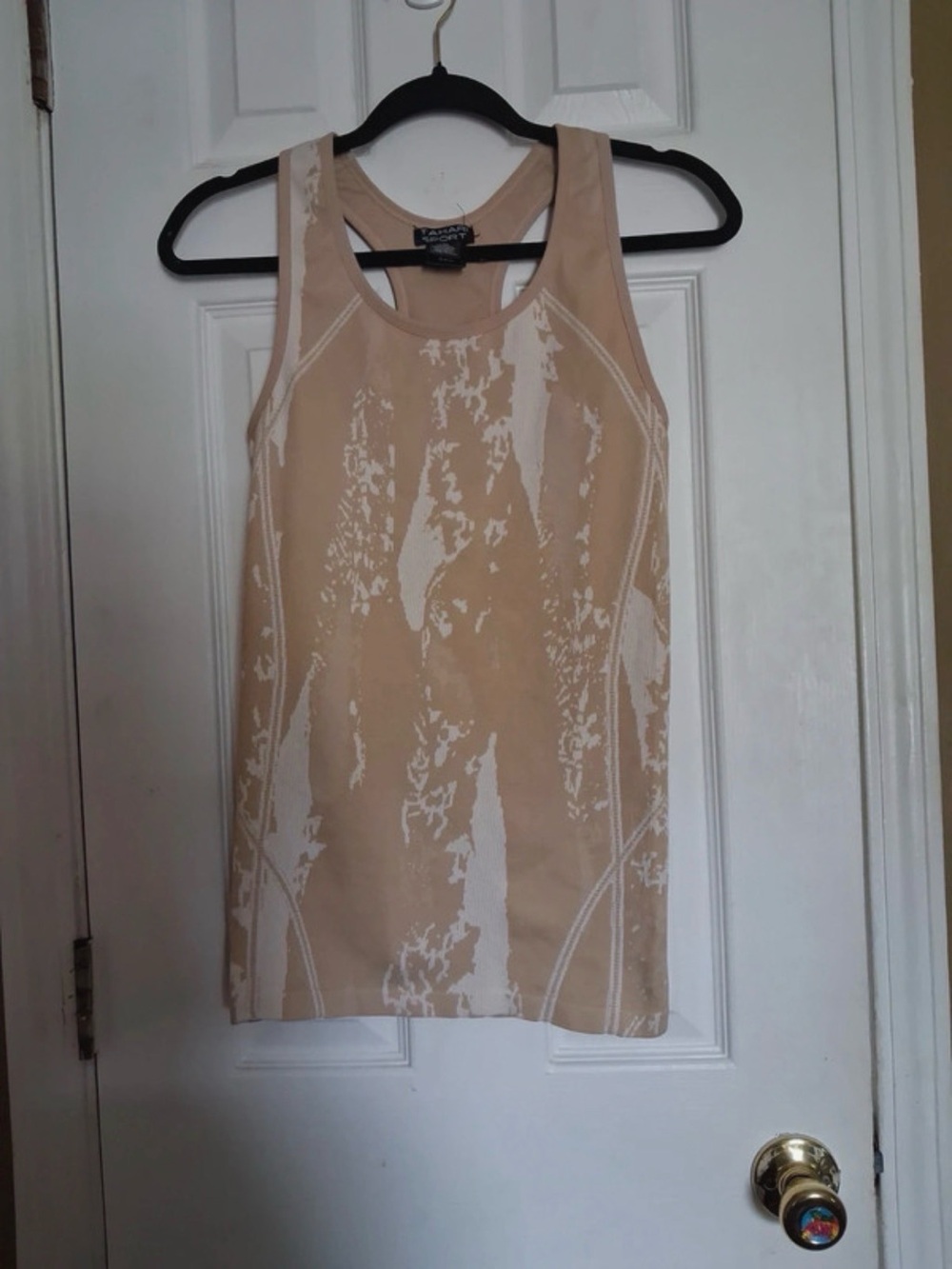 Tahari Sport Cream Patterned Racerback Tank